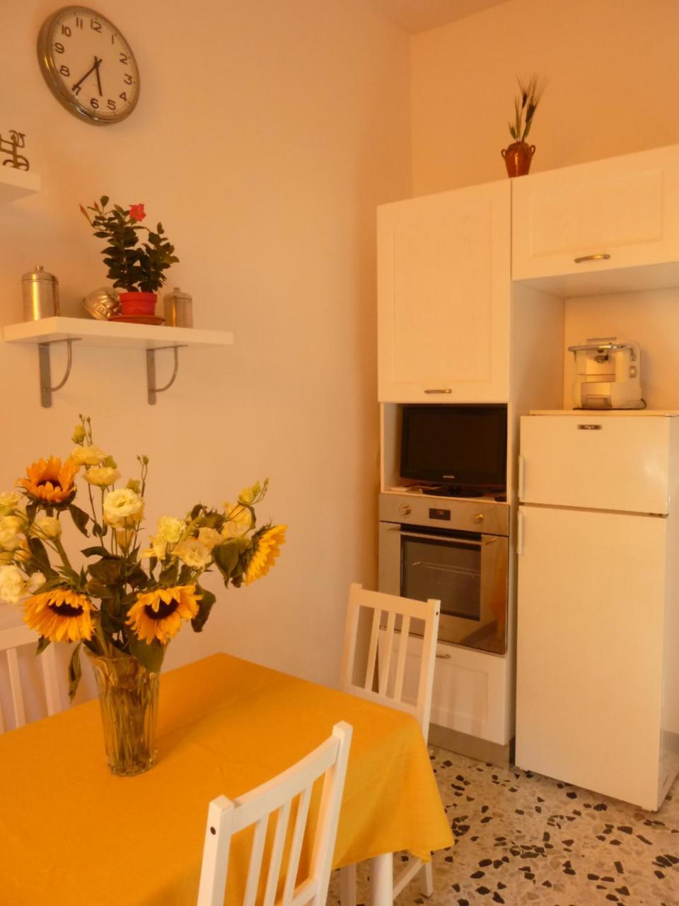 Termini Station Apartment Ai Due Cortili Presso Le Mura Aureliane Rzym Zewnętrze zdjęcie